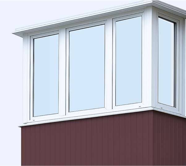 П-образный балкон  с парапетом из профлист