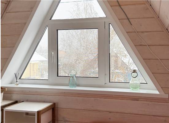 Остекление балкона в новостройке